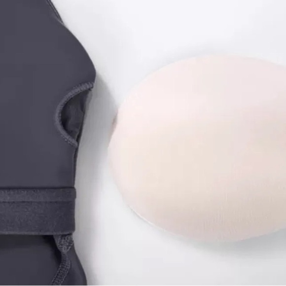 Cropped Tank in Ash - Picture 4 of 4